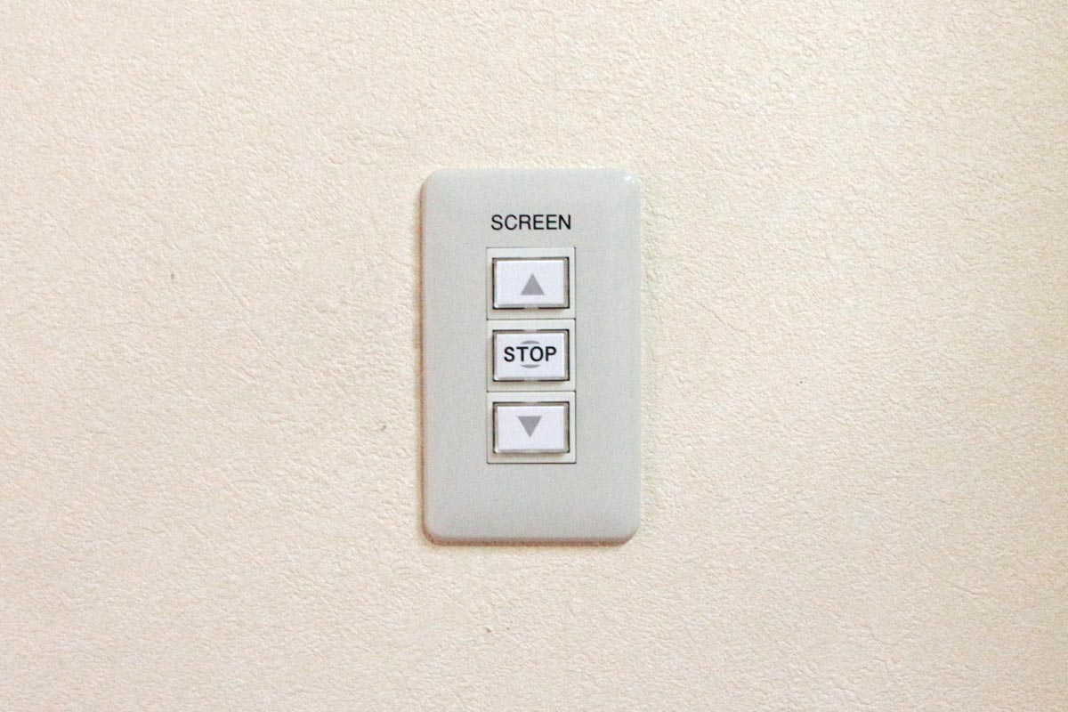 遠距離操作電動スクリーン リモコン