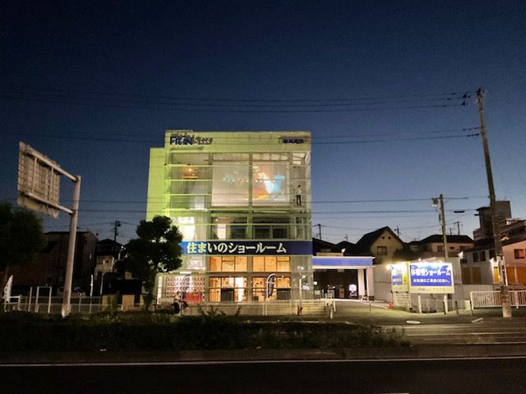 特注サイズリア透過タペストリースクリーン04