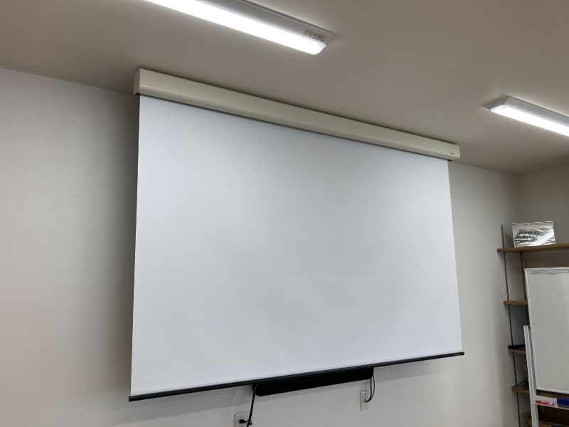 左斜め